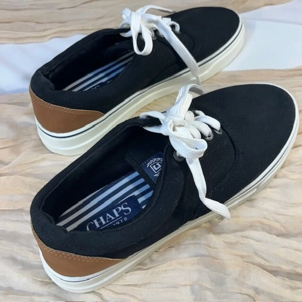 Chaps Mens Low Profile Black/White Canvas Shoes Size 7.5  NWOB‎ - Picture 2 of 8